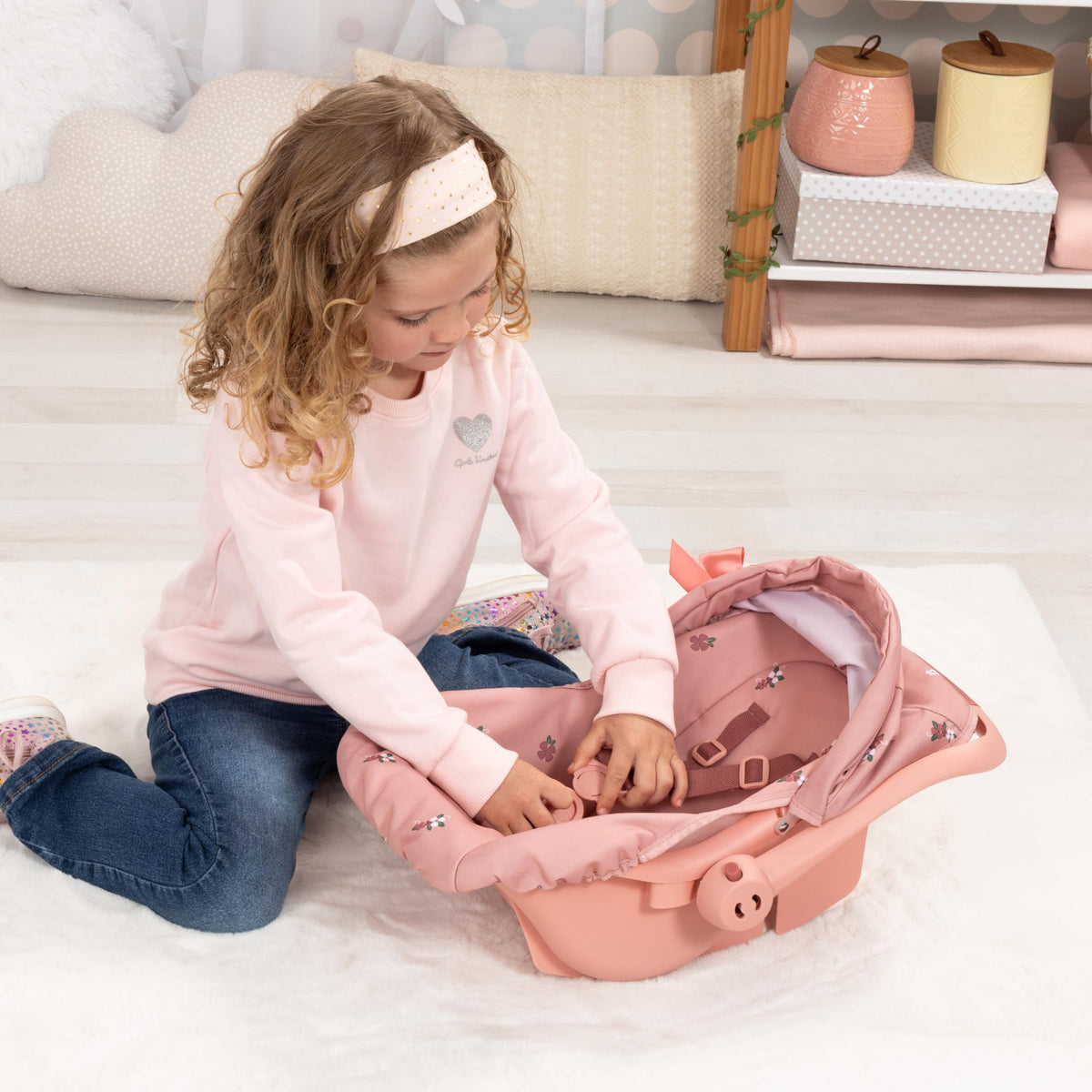 Bayer Design Deluxe Doll Car Seat fits Neo Vario and Xeo prams for expanded play.