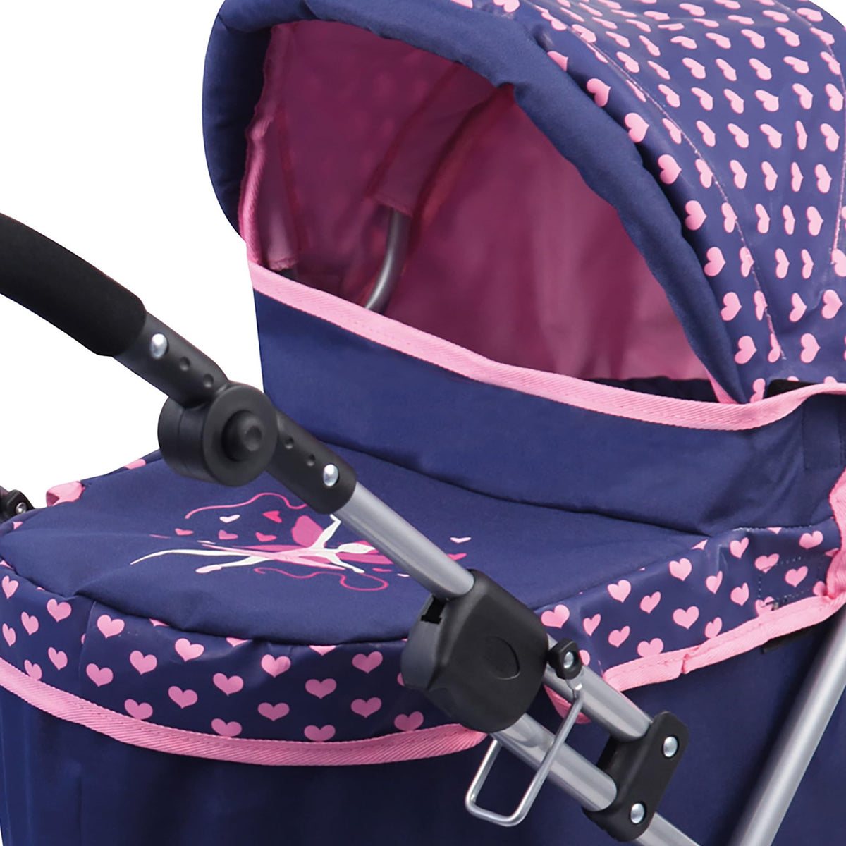 Sturdy pneumatic tires on Bayer Trendy Pram glide over grass and sidewalks.
