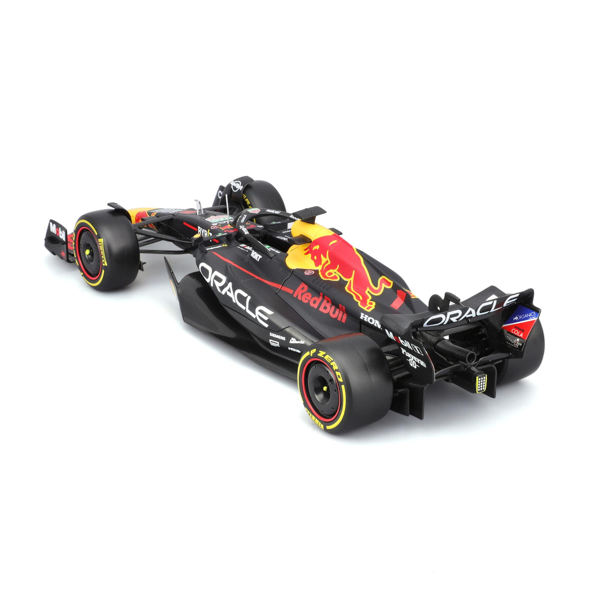BBURAGO die-cast metal body close-up emphasizes sturdy build quality