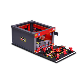 BBurago paddock garage with pit lane enhances layout