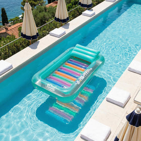 BCWATERFUNPD UV-resistant PVC material withstands sun exposure for long-lasting use.