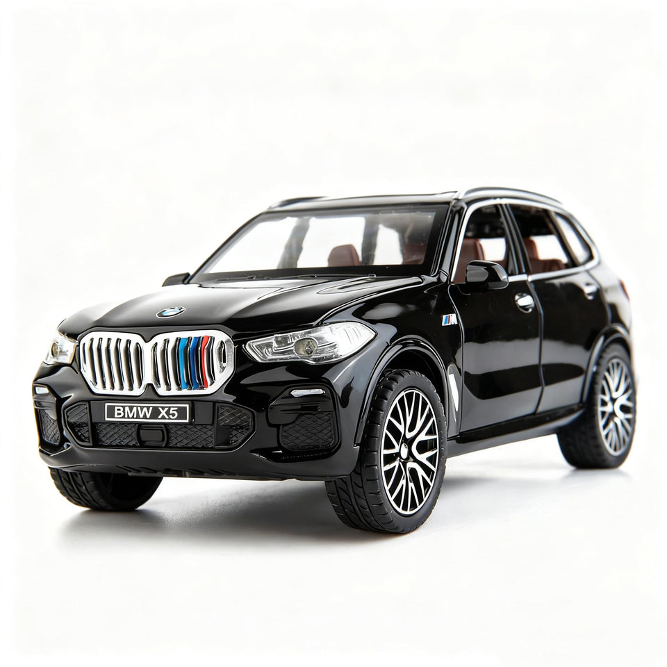 BDTCTK X5 SUV 1:32 diecast with pull-back action for interactive play.