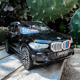 BDTCTK X5 SUV gift idea for kids and collectors.