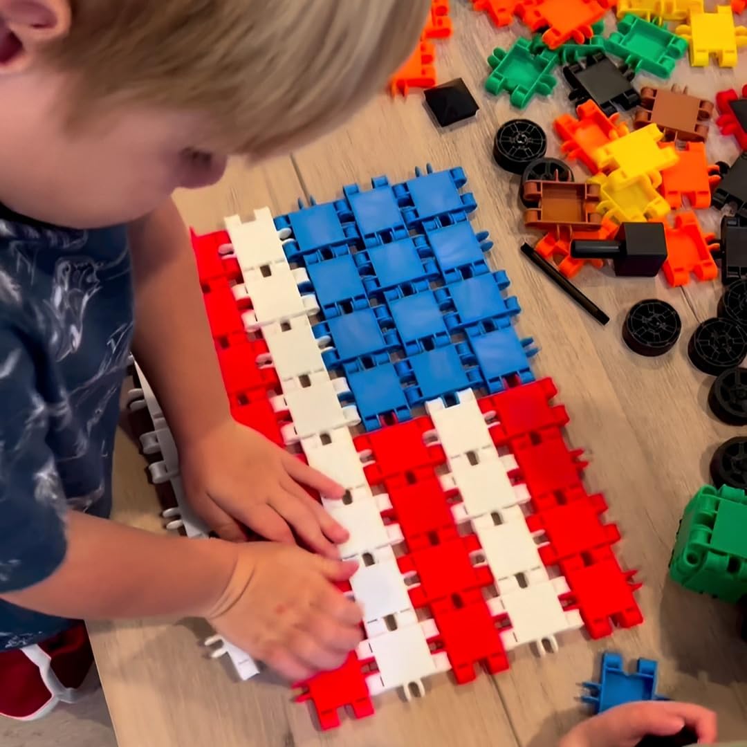 BEBLOX tiles in eight vibrant colors support color recognition and fun.