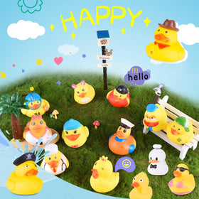 BECEEL floating bath toys brighten any kid's bath or pool time
