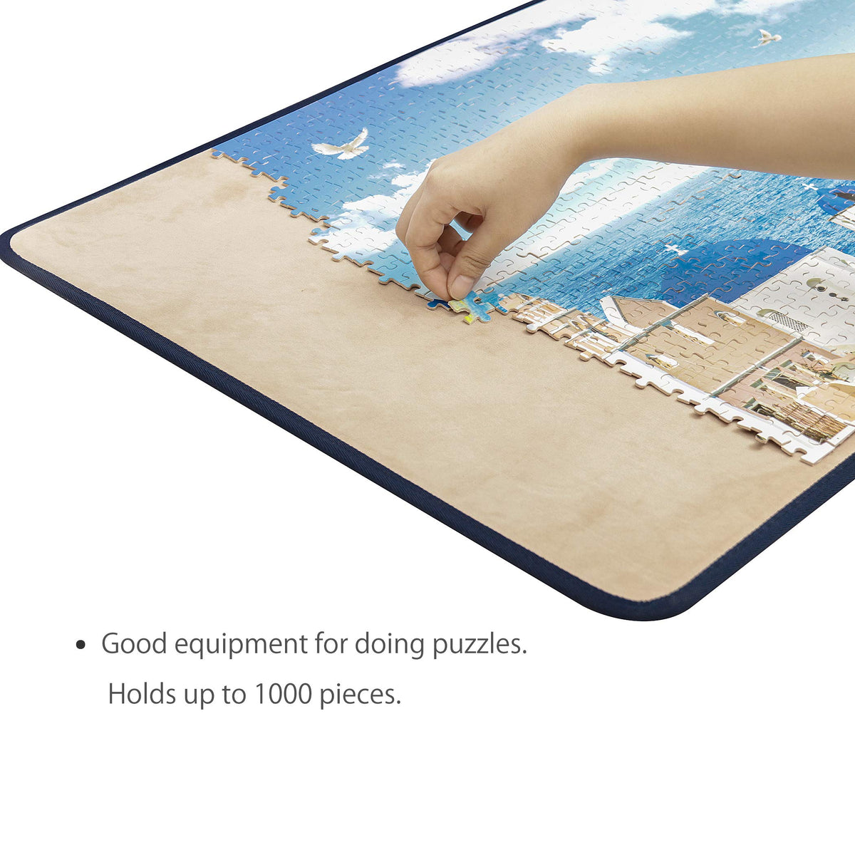 Becko US jigsaw-board lightweight and portable for on-the-go puzzling.