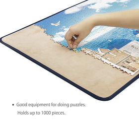 Becko US jigsaw-board lightweight and portable for on-the-go puzzling.