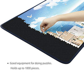 Becko US puzzle board measures 30.7 by 20.9 inches for large puzzles.