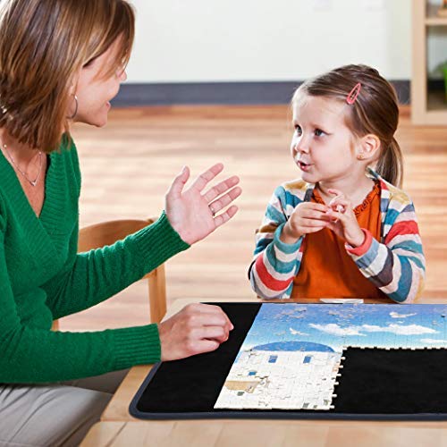 Becko US puzzle board does not include a cover.