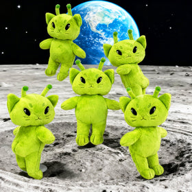 Beeadore Alien Cat Plush 360° head pose for cute photos.