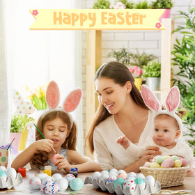 Beeveer egg holder accommodates multiple eggs for neat display and easy transport.
