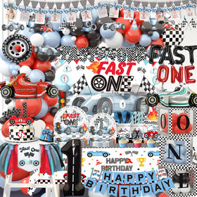 BEOXAGAR Fast One banner decor brightens the party photos.