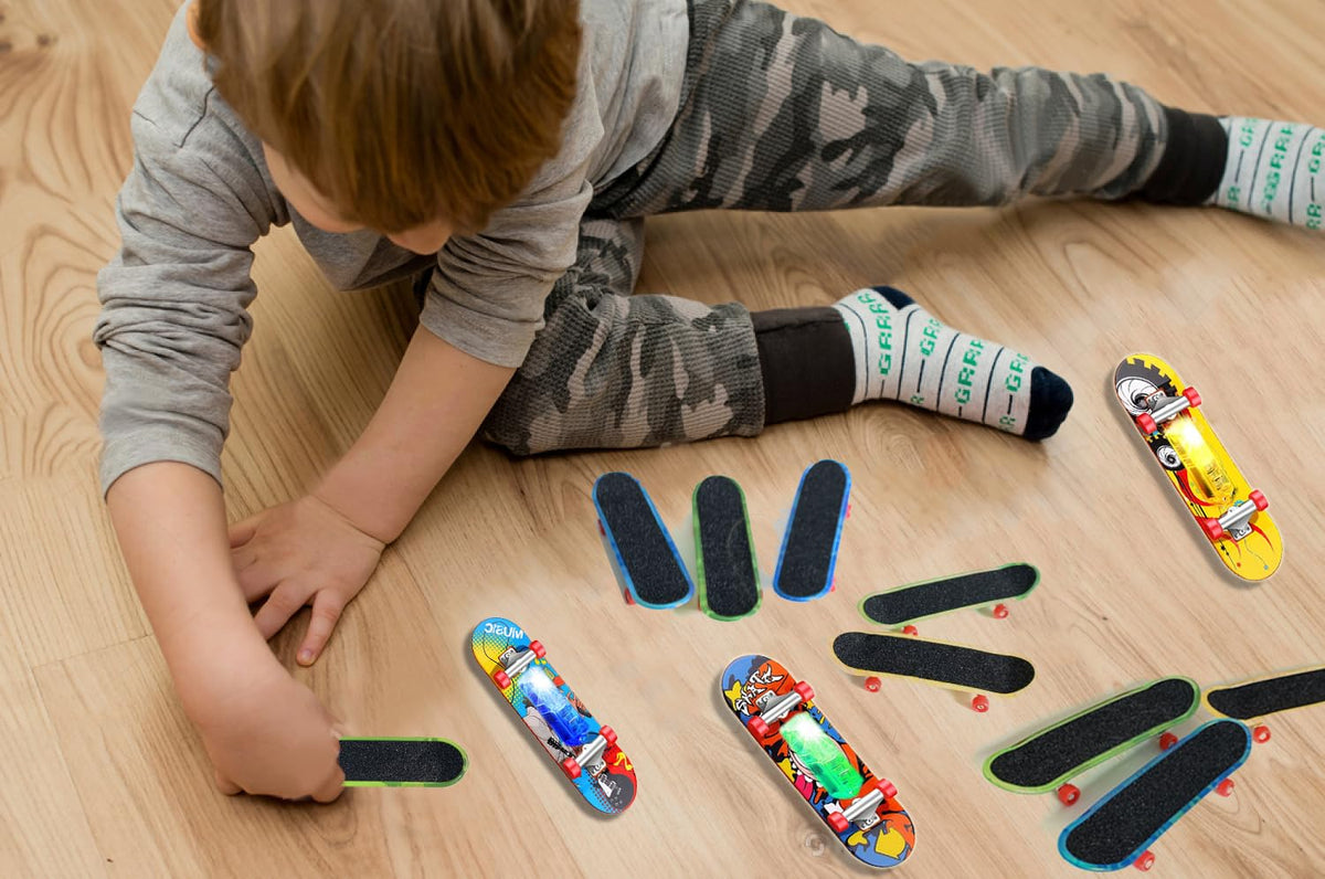 Beselley 25-piece gift set is perfect for parties and stocking stuffers