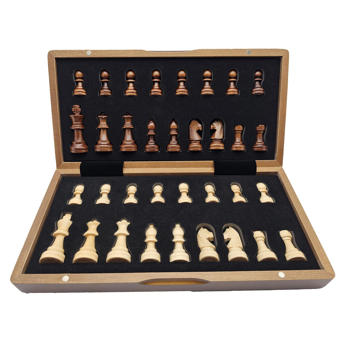 BESTCHIC family-friendly chess set for kids and adults during game nights