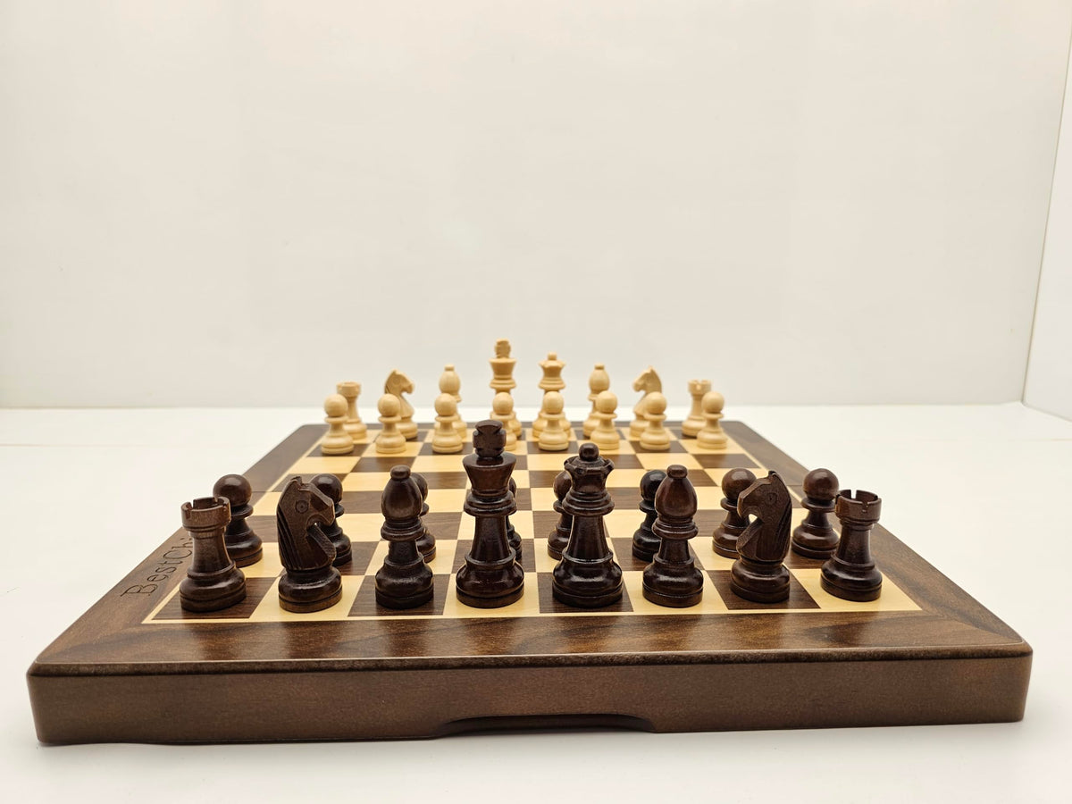 BESTCHIC portable chess set suitable for school clubs and casual matches