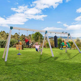 BETOOLL outdoor durability in porch or backyard swing setup.
