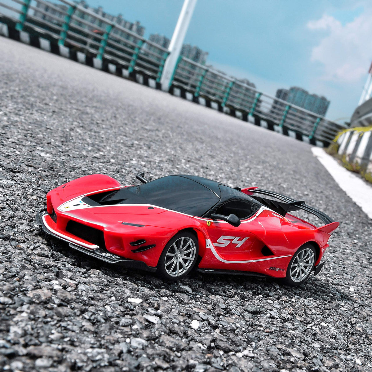 BEZGAR remote-control Ferrari car remote controller demonstrates simple dual-grip design.