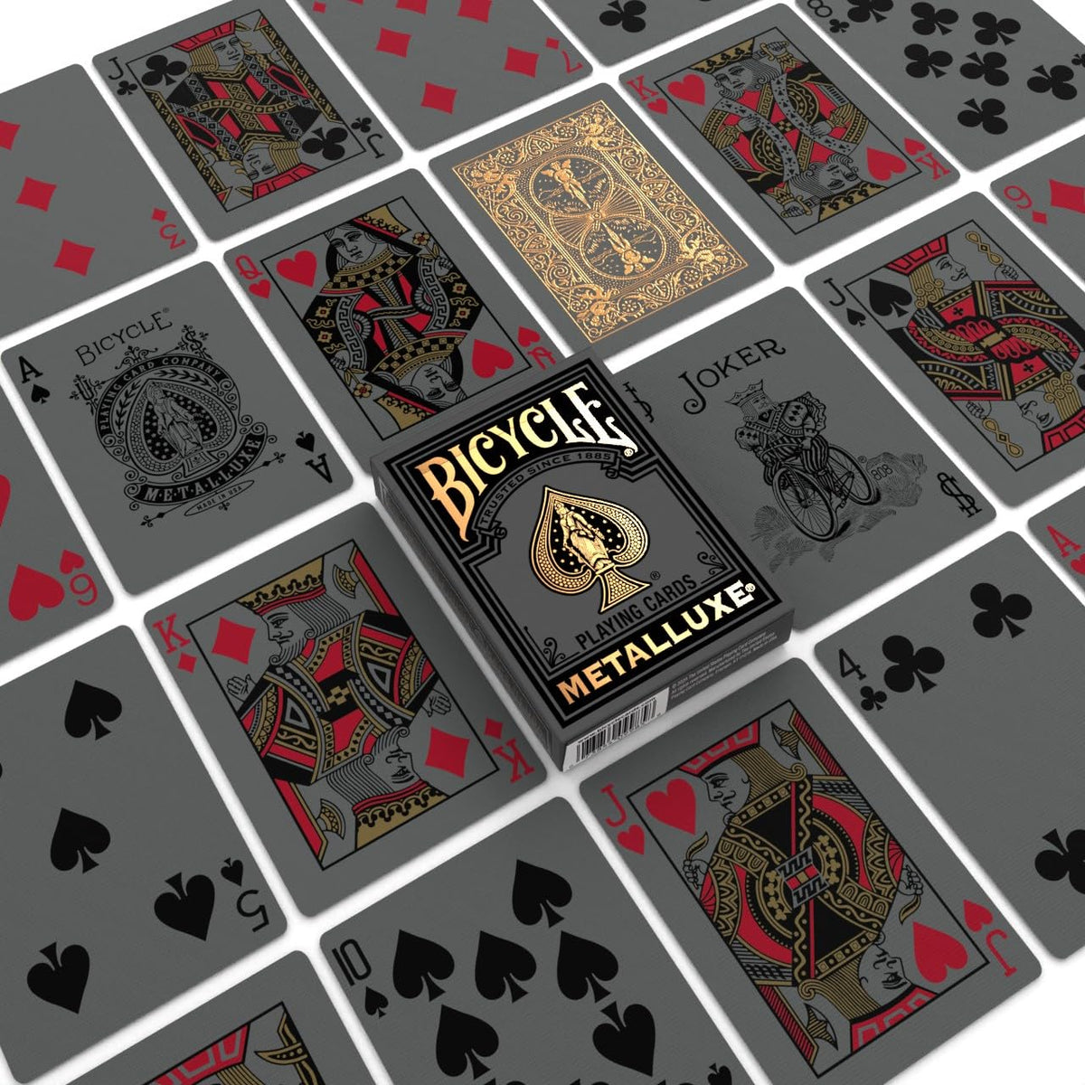 Bicycle Metalluxe Black Gold foil deck close-up for luxury play aesthetics.