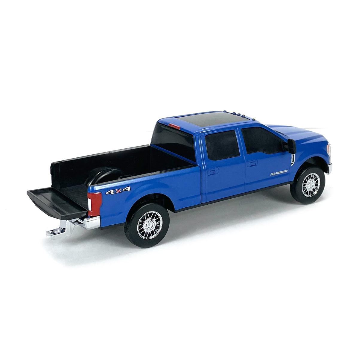 Big Country Toys durable plastic construction for hours of use.