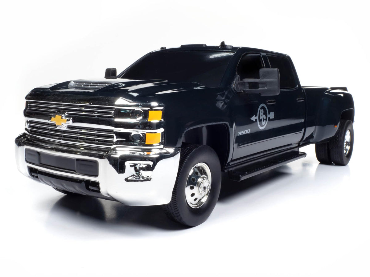 Big Country Toys gooseneck trailer hitch for realistic trailer connections