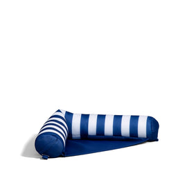 Big Joe Noodle Sling front view shows built-in seat and armrests for comfy pool lounging.