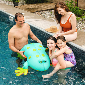 Big Joe Pool Petz frog float demonstrating quick drainage feature