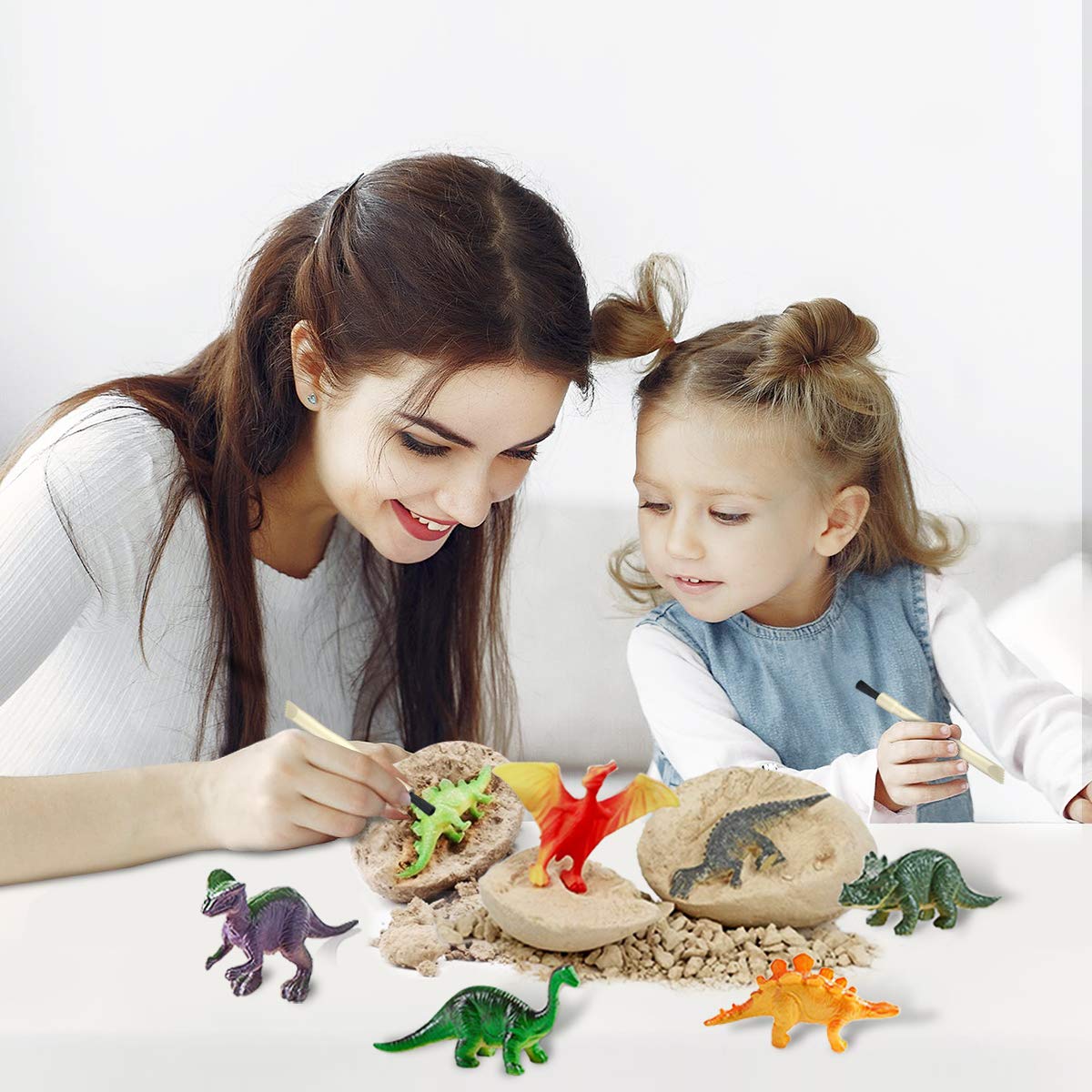 Bigear dinosaur eggs used as party favors for a dino-themed celebration.