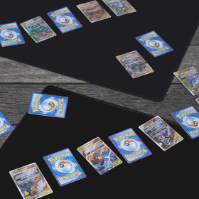 Biouai tabletop mat enhances card organization during games.