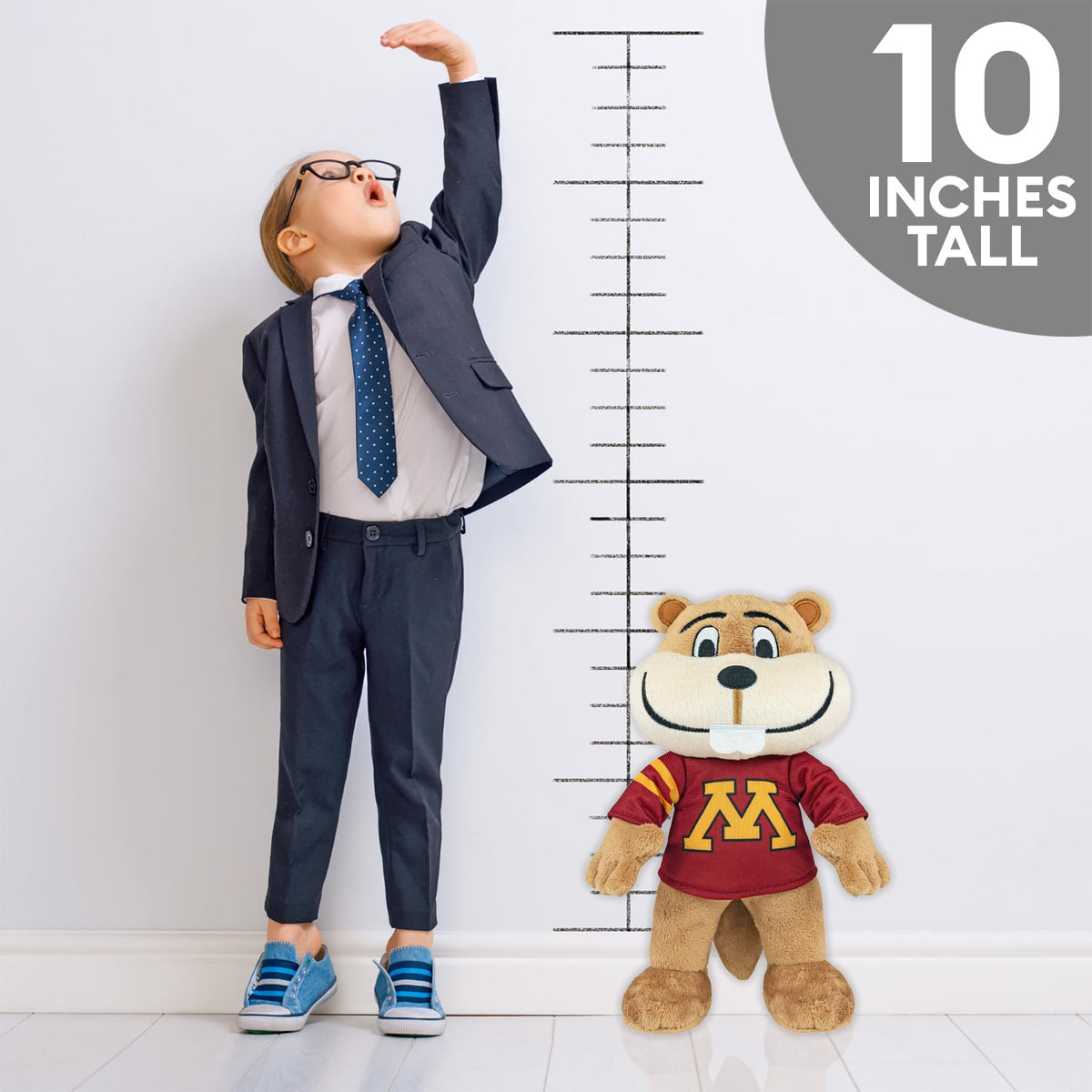 Bleacher Creatures Goldy Gopher close-up fabric detail showcases soft, durable stitching.