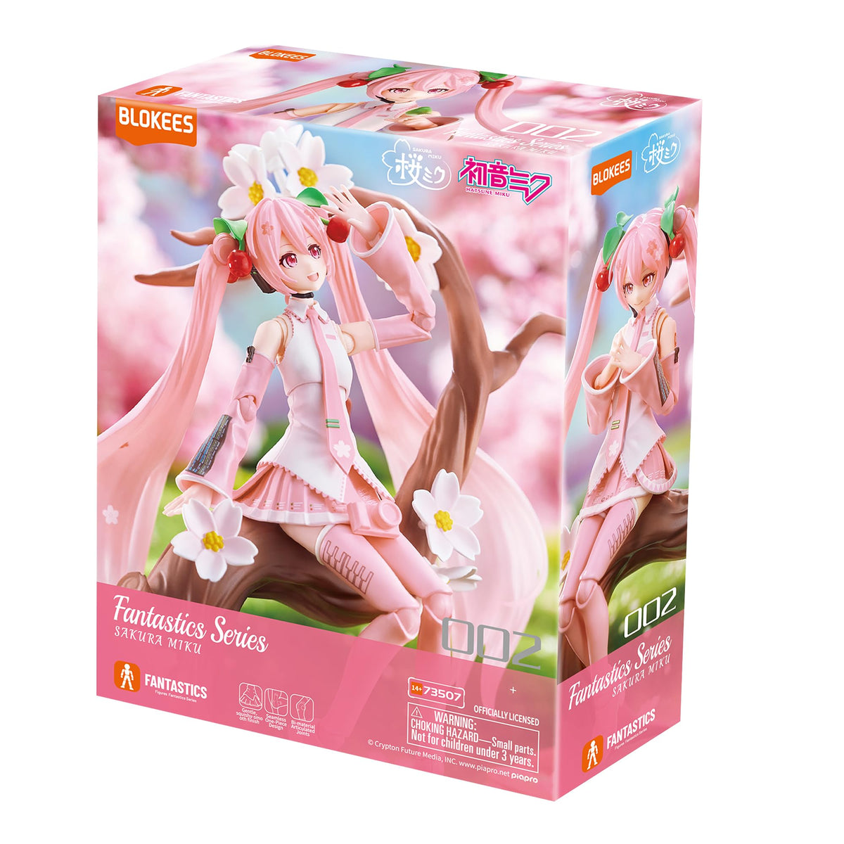 BLOKEES Sakura Miku camera prop enhances desk storytelling