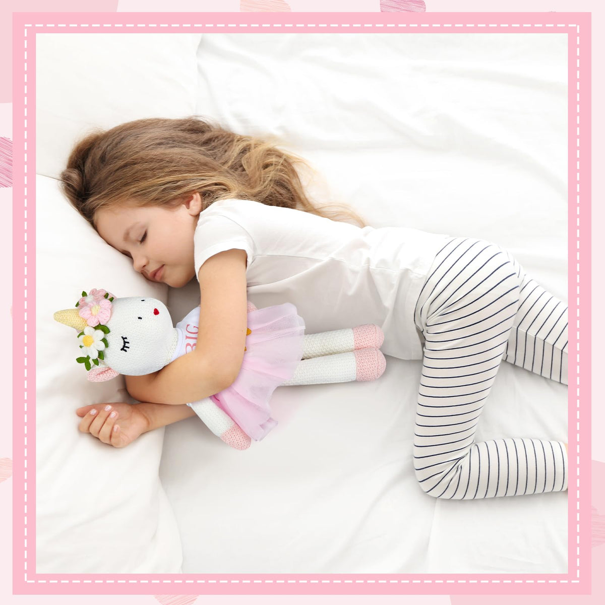 Blueweenly dress-up set invites role-play and storytelling moments.