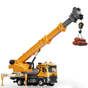 BLUEYAK three-to-seven-years construction toy supports imaginative play and motor skills.