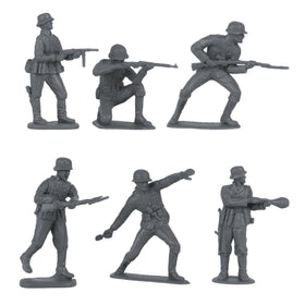 BMC Toys CTS WW2 German officer and troops pose set for dynamic scenes.