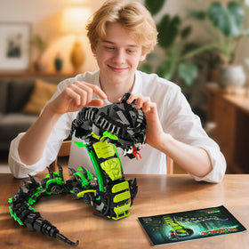 BNG mechanical snake display model shines as a desk or shelf centerpiece.