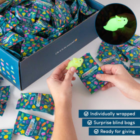 BONNYCO Mochi Squishy Glow-in-the-Dark toys glow after light exposure for nighttime play.