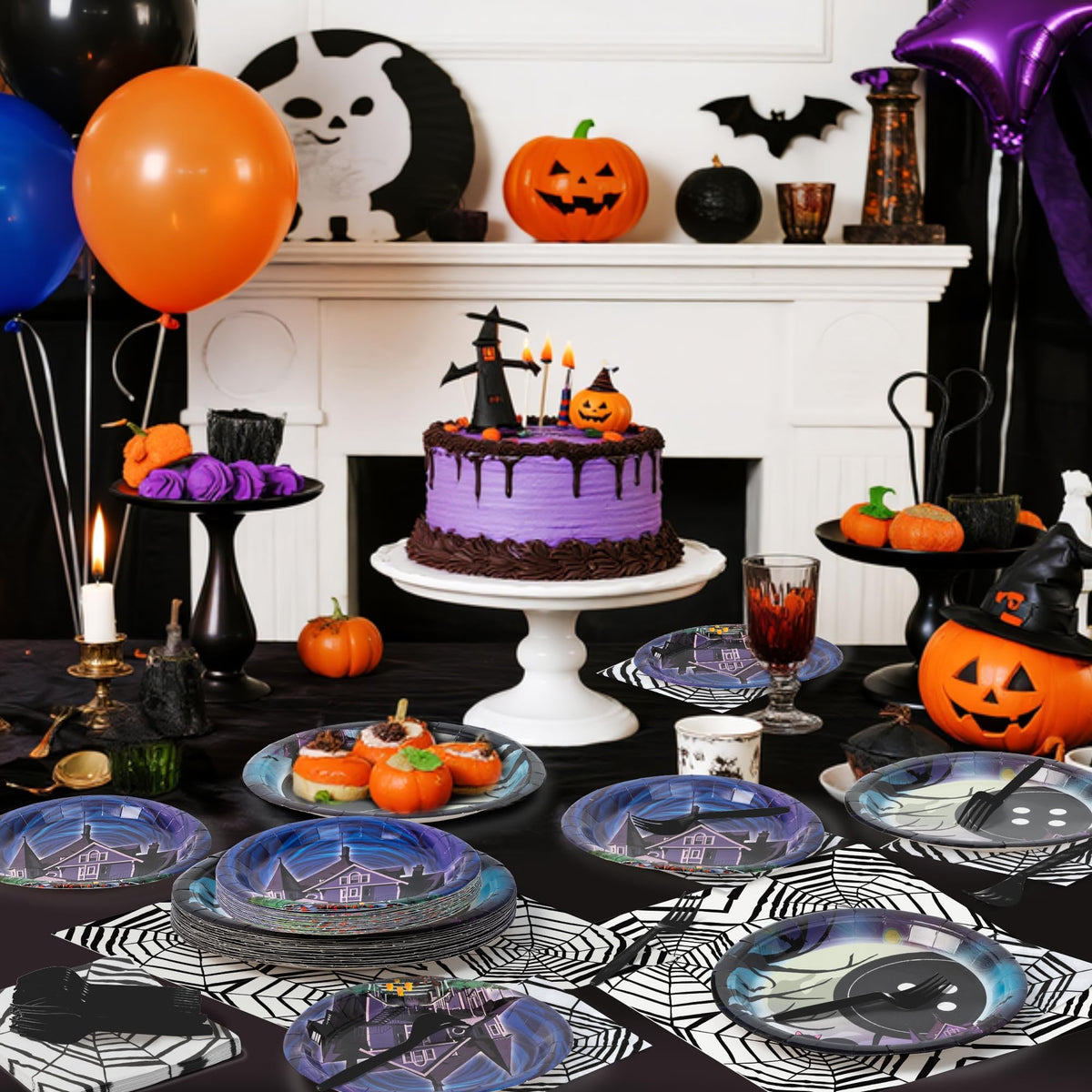 BOpusail ghost house pattern plates spark a themed party vibe.