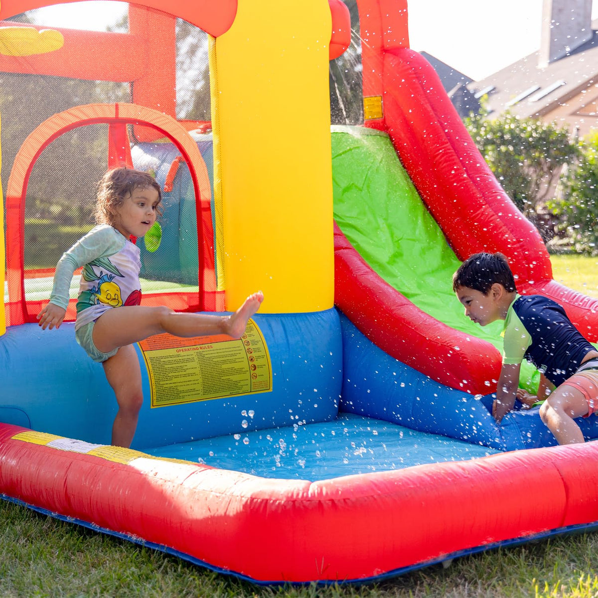 Bounceland Jump and Splash Adventure UL blower ensures quick, safe setup.