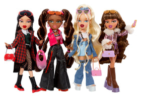 Bratz Alwayz Cloe gold hoops complete trendy sparkle