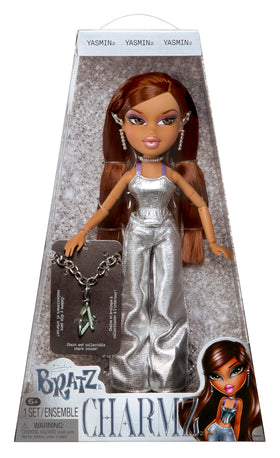 Bratz Charmz Yasmin chrome corset top with bracelet for imaginative play