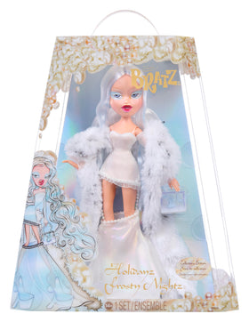 Bratz Cloe Holidayz Frosty Nightz doll in icy couture, ideal for display.