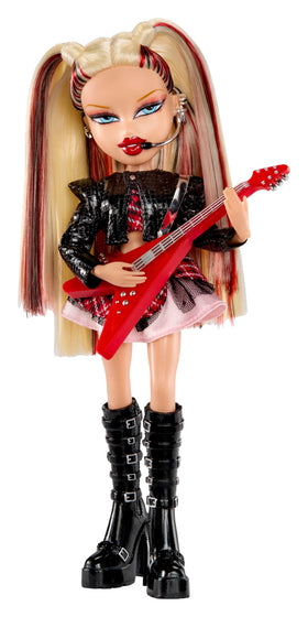 Bratz Pop Starz Cloe knee-high boots for edgy pose and play