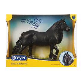 Breyer Kiss Me Kat B-TR-10717 black feather detail enhances realism.
