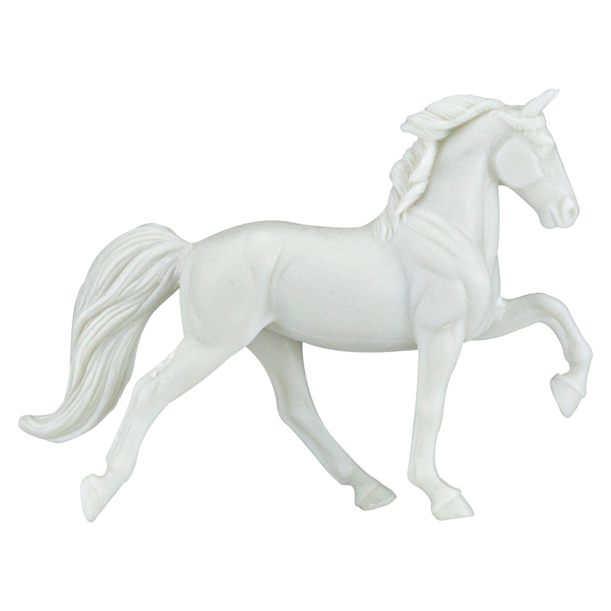 Breyer Stablemates Tennessee Walking Horse base coat shows color-learning potential