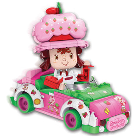 Brickcraft Berry Cruiser holiday display with pink-green design.