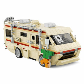 Brickcraft Breaking Bad RV secret lab interior reveals hidden setup for immersive display.