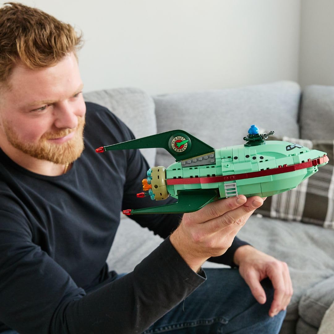 Brickcraft Futurama Planet Express Ship angled display shot for elevated showcase