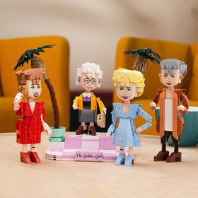 BrickCraft Golden Girls assembly detail highlights creative building joy.