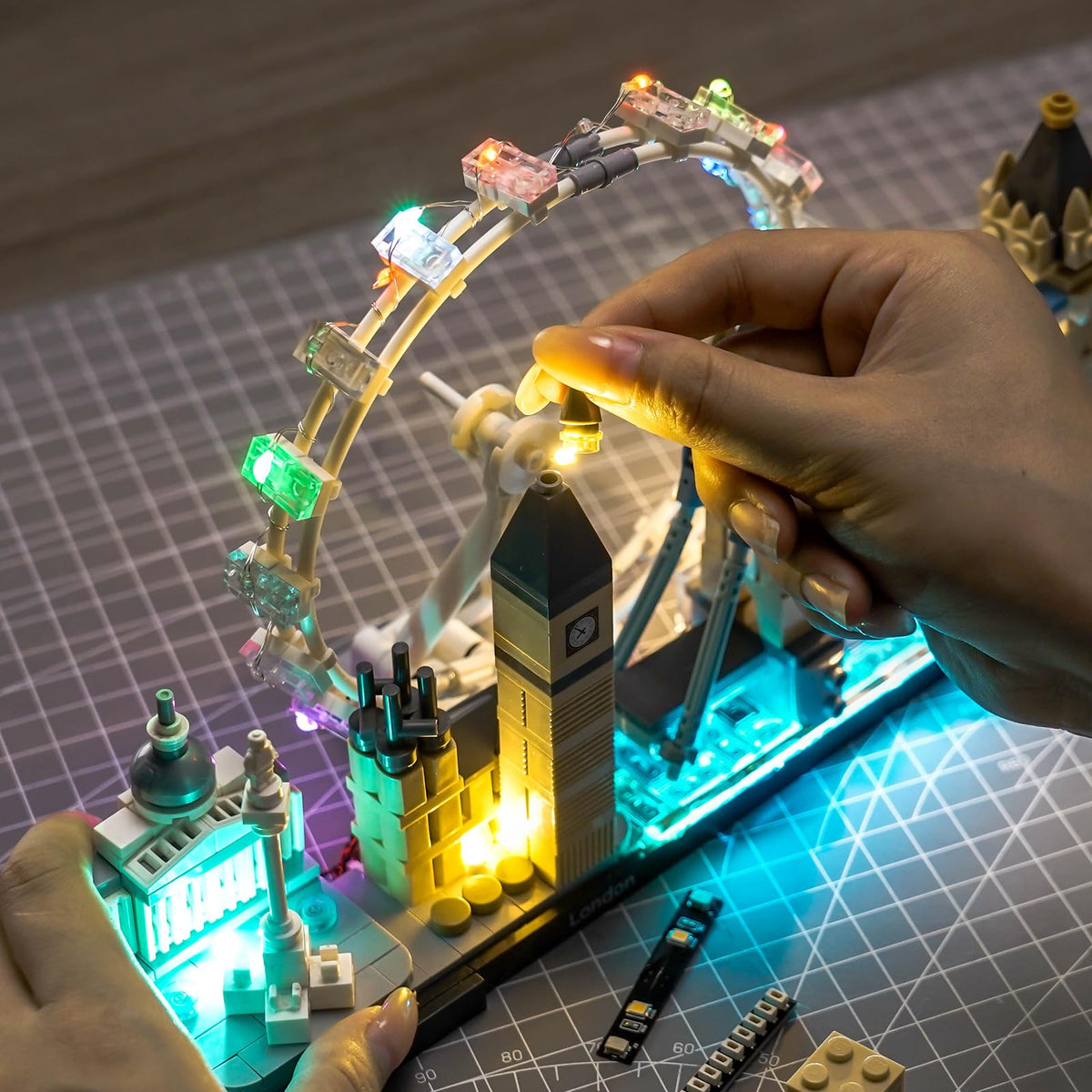 Brickshining USB-powered lights offer easy, plug-in convenience.