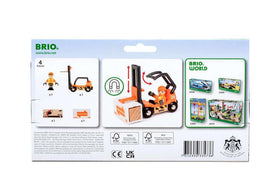 BRIO 33573 cargo blocks expand interactive scenarios during playtime.