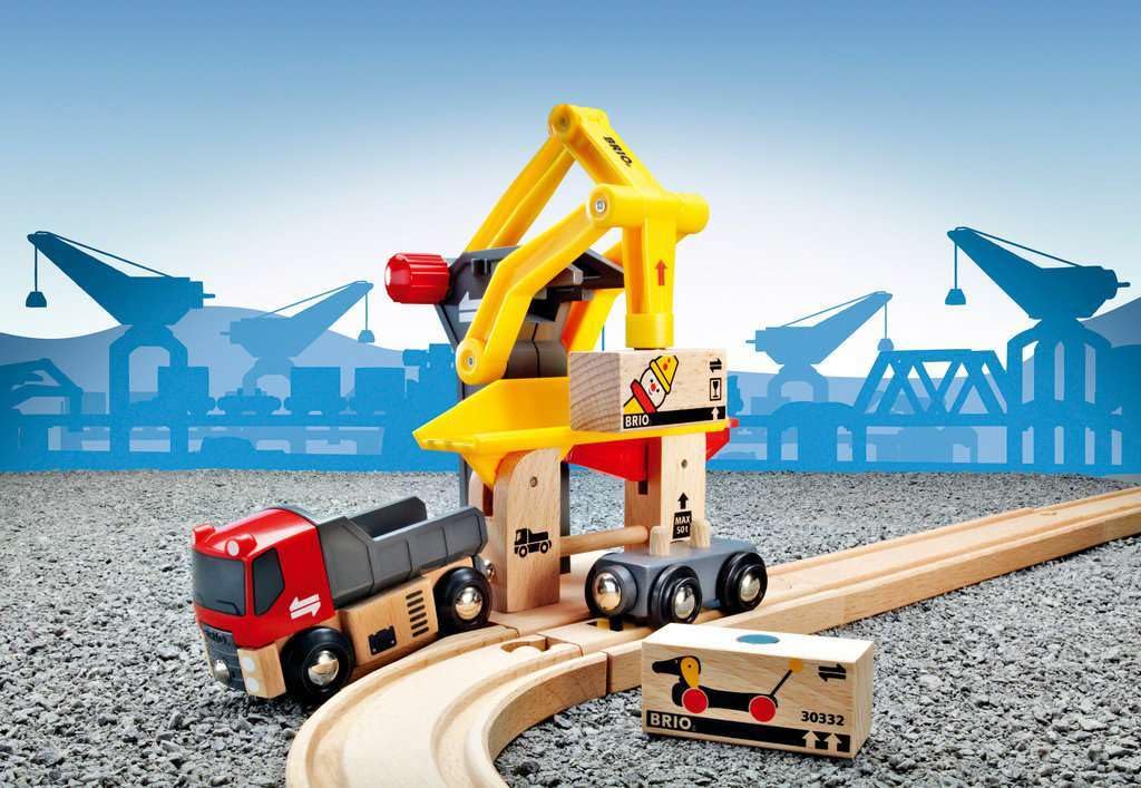 BRIO World cargo truck docking scene for versatile delivery role play